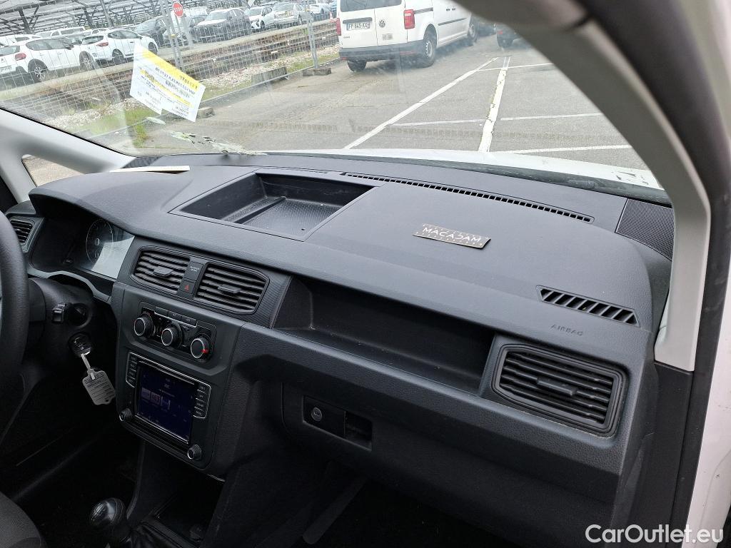  Volkswagen  Caddy VOLKSWAGEN  Van / 2015 / 4P / Fourgonnette 2.0 TDI 75 Business Line #21