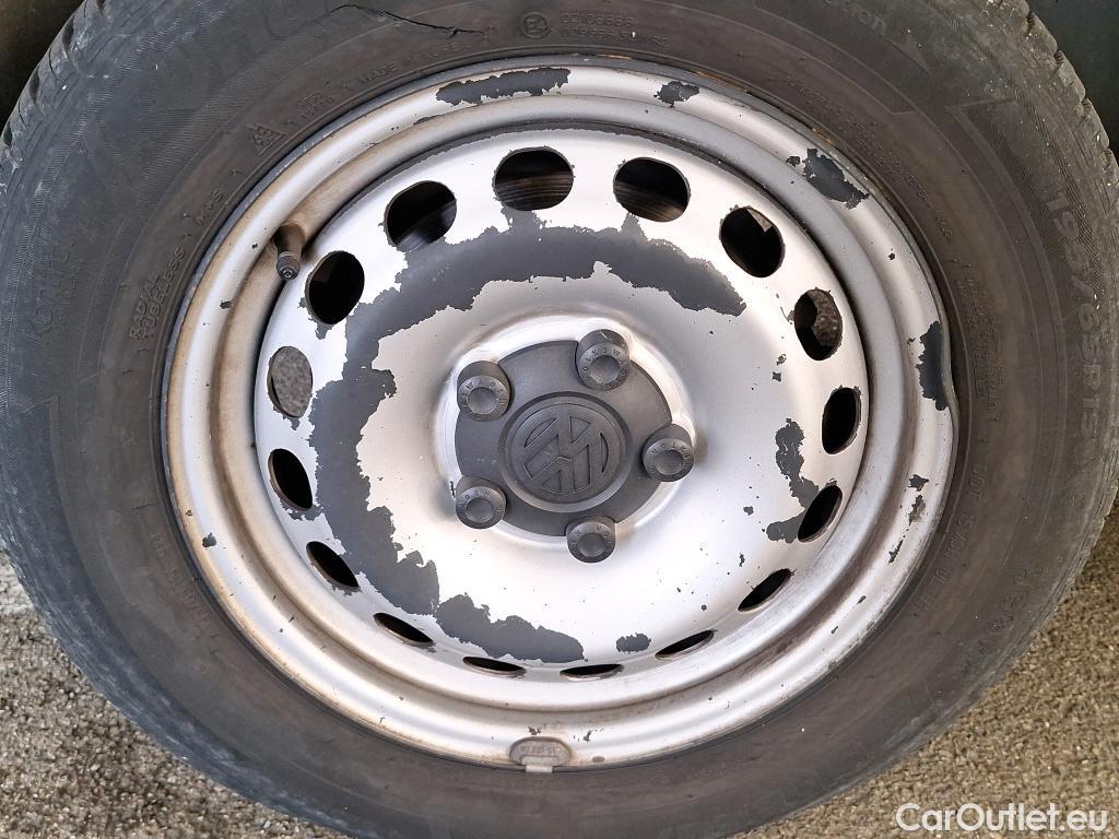  Volkswagen  Caddy VOLKSWAGEN  Van / 2015 / 4P / Fourgonnette 2.0 TDI 75 Business Line #30