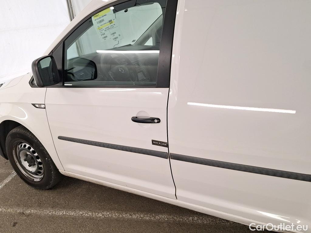  Volkswagen  Caddy VOLKSWAGEN  Van / 2015 / 4P / Fourgonnette 2.0 TDI 75 Business Line #67