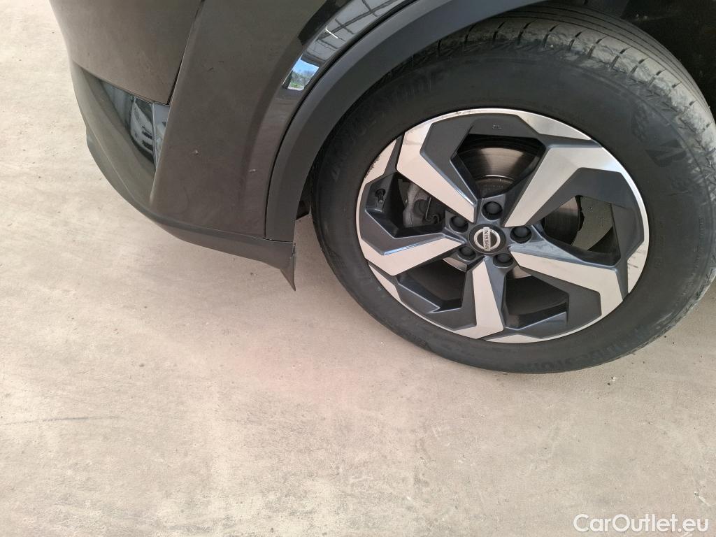  Nissan  Qashqai NISSAN  / 2021 / 5P / Crossover 1.3 MHEV 158ch Xtronic Tekna #9
