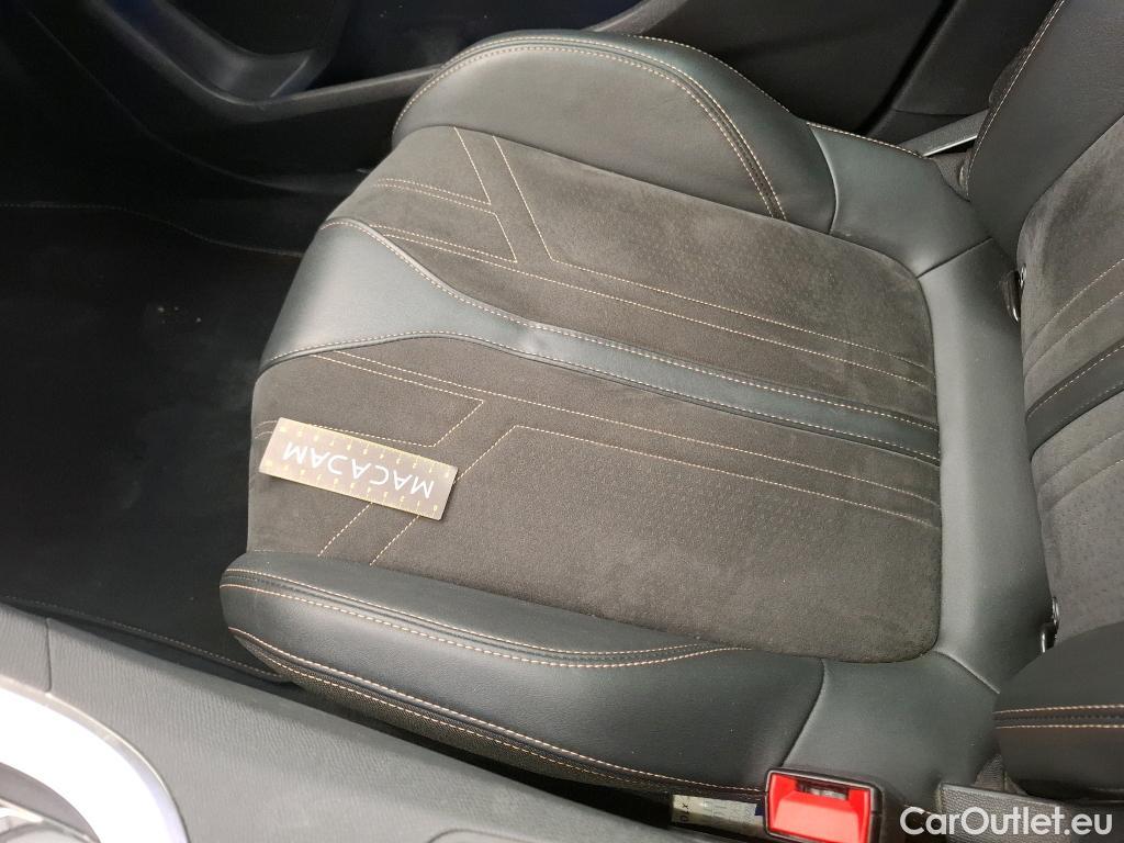  Peugeot  3008  GT 1.2 PureTech 130CV BVA8 E6d #14