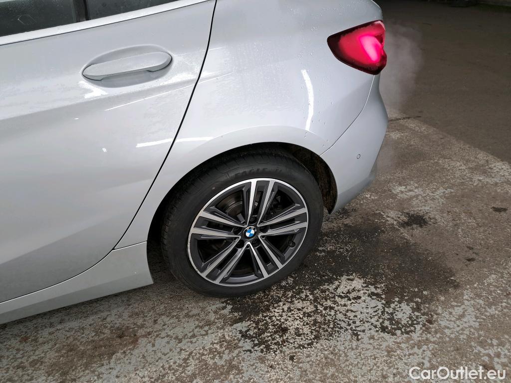  Bmw  Serie 1 Série 1 Berline 118 i Luxury 1.5 140CV BVA7 E6dT #13