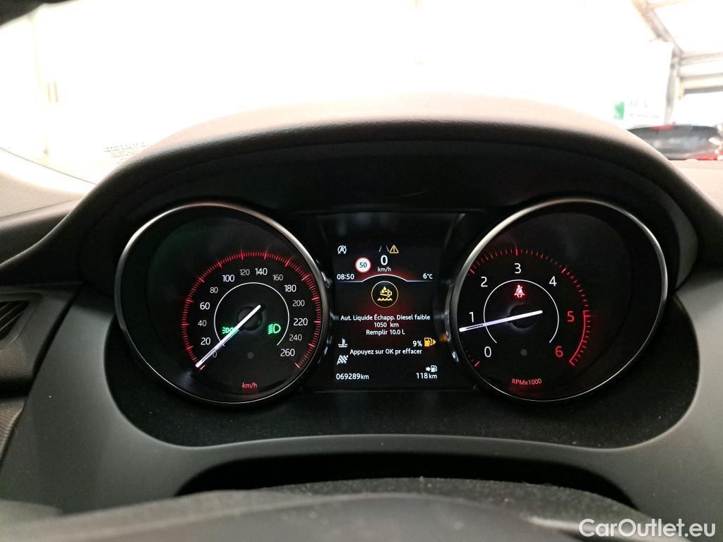  Jaguar  E-PACE JAGUAR  / 2017 / 5P / SUV D150 BVM STANDARD (Ex J867) #16