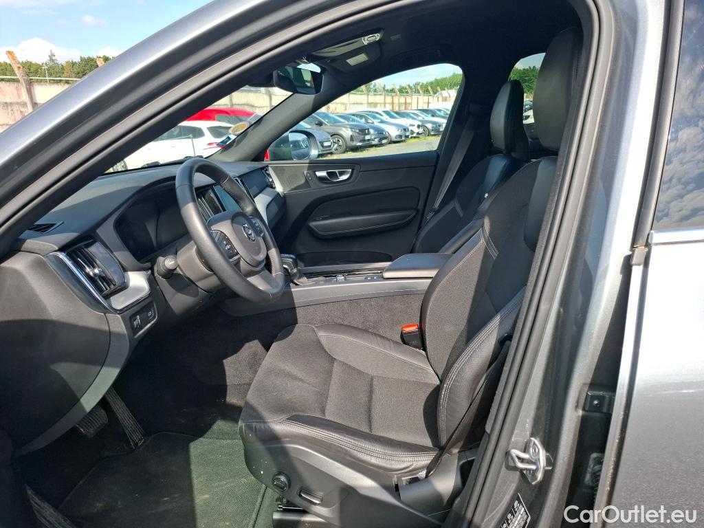  Volvo  XC60 VOLVO   2017  5P  SUV D4 AdBlue 190 GearTronic 8 Initiate EdSP #4