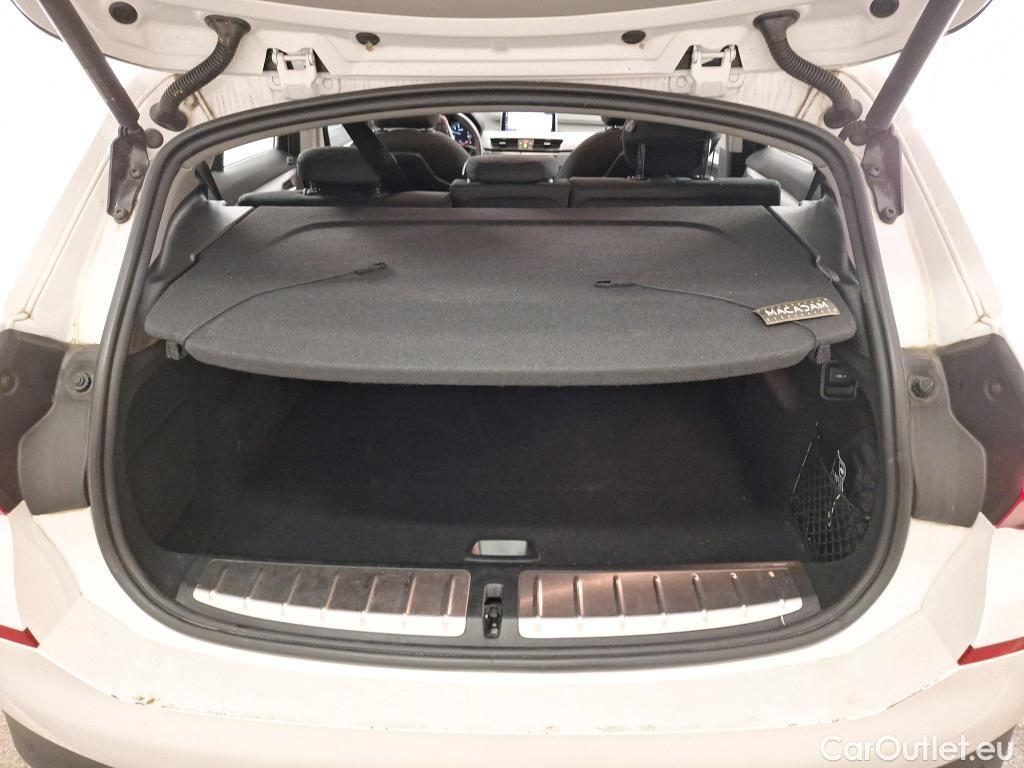  Bmw  X2 BMW  / 2017 / 5P / SUV sDrive18i Business DesignDKG7 #24
