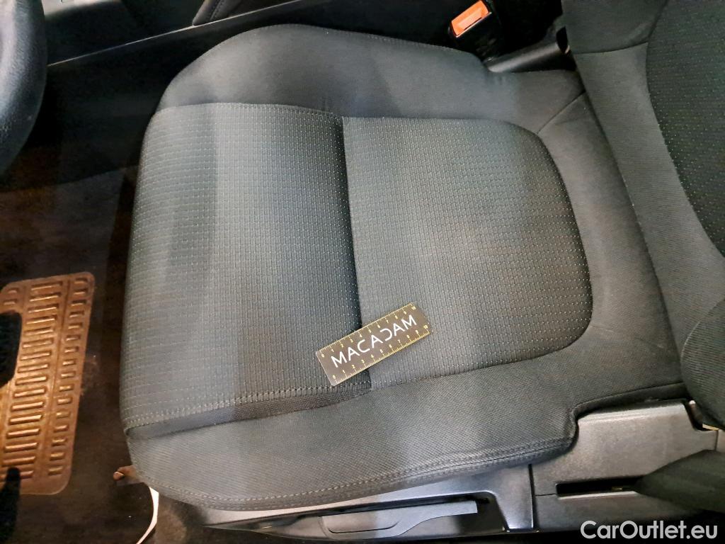  Jaguar  E-PACE JAGUAR  / 2017 / 5P / SUV D150 BVM STANDARD (Ex J867) #14