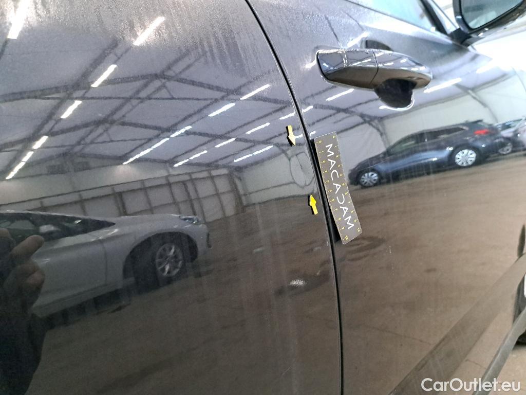  Jaguar  E-PACE JAGUAR  / 2017 / 5P / SUV D150 BVM STANDARD (Ex J867) #2