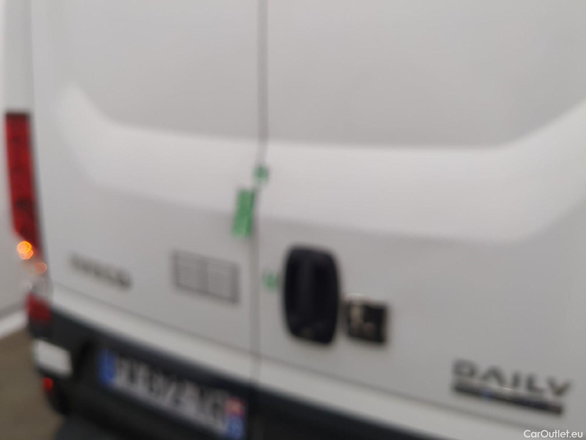  Iveco  Daily IVECO  / 2014 / 4P / Fourgon tôlé 2.3 35S16SA8 V7 H1 3000 #24
