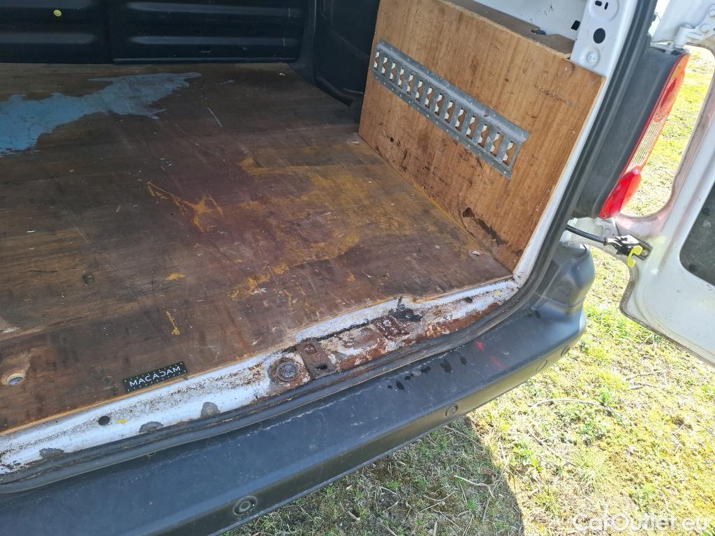  Citroen  Berlingo  Fourgon Business L1 (Court) 1.6 BlueHDi 100CV BVM5 E6 #13
