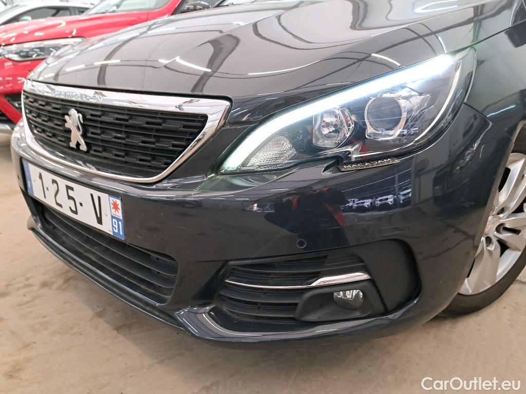  Peugeot  308  / 2017 / 5P / Berline Puretech 130 EAT6 ACTIVE BUSINE (Ex 125V) / VH SUR PARC #17