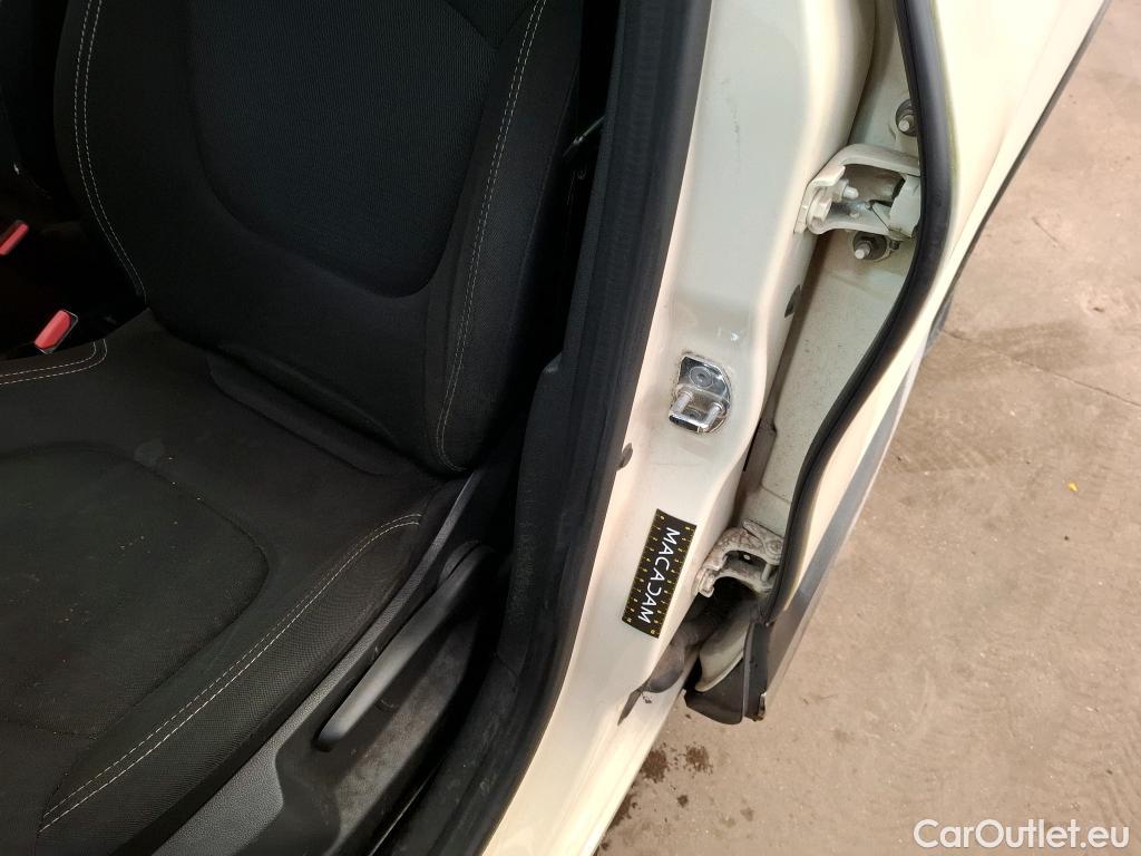  Renault  Captur  5p Crossover Business ENERGY dCi 90 / TRANSFO VP/VF
 #9