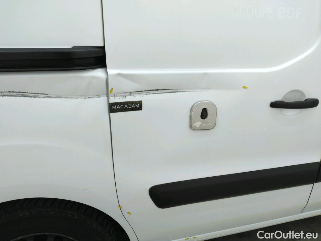  Citroen  Berlingo  Fourgon Business L1 (Court) 1.6 BlueHDi 100CV BVM6 E6 #17