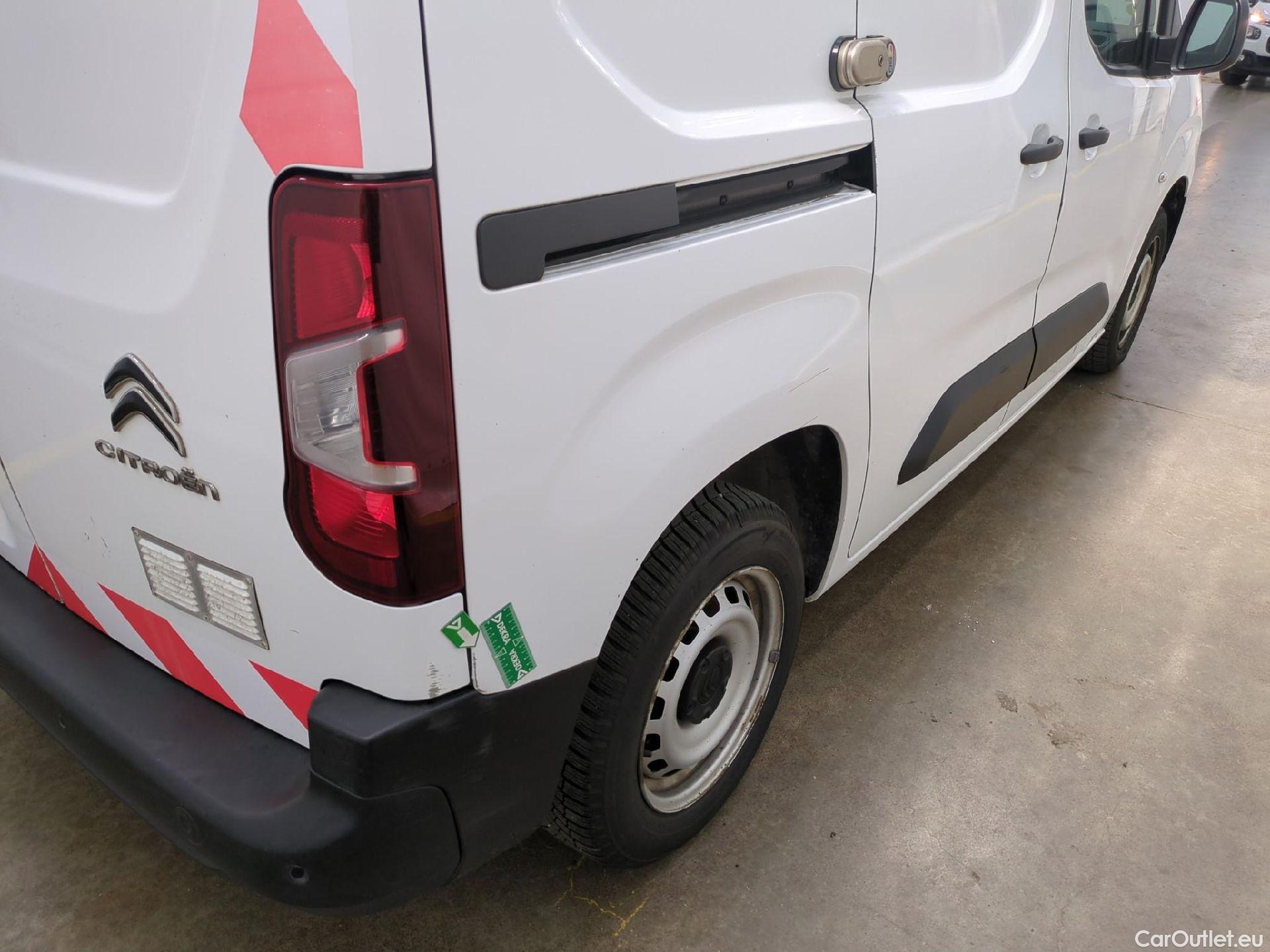  Citroen  Berlingo  Fourgon Club M 650 1.5 BlueHDi 75CV BVM5 E6dT #29