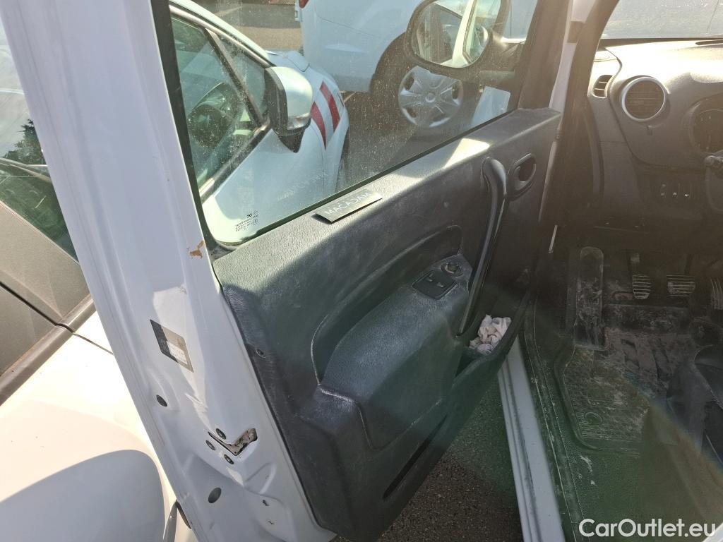  Renault  Kangoo  Express Grand Confort (L1) 1.5 dCi 90CV BVM5 E6 #11