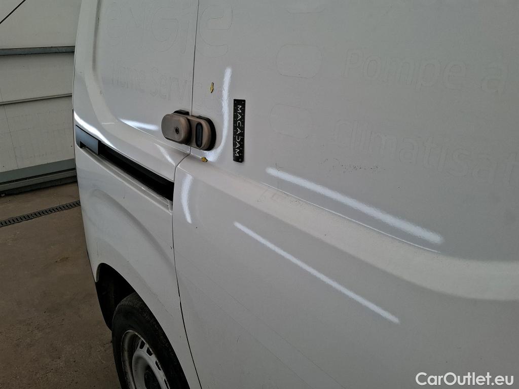  Citroen  Berlingo  Fourgon Club M 650 1.5 BlueHDi 75CV BVM5 E6dT #19