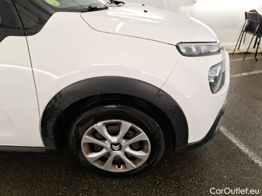  Citroen  C3  Société Feel Business R 1.5 BlueHDI 100CV BVM6 E6d #1