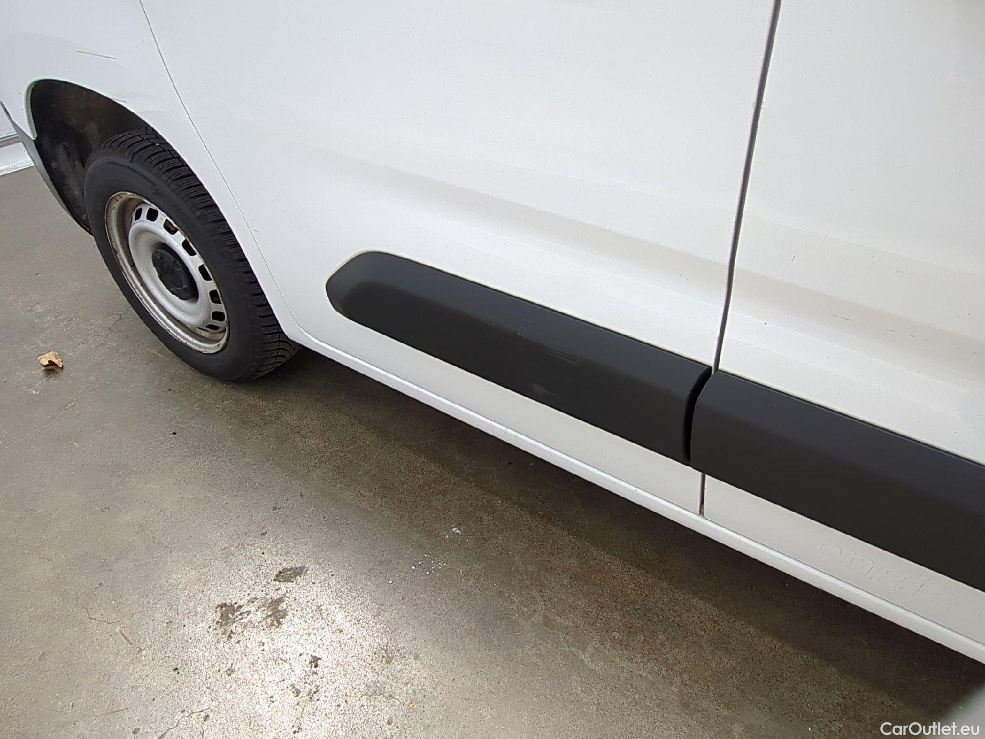  Citroen  Berlingo  Fourgon Club M 650 1.5 BlueHDi 75CV BVM5 E6dT #34