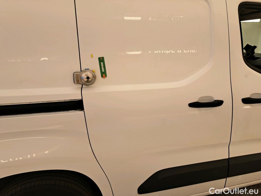  Citroen  Berlingo  Fourgon Club M 650 1.5 BlueHDi 75CV BVM5 E6dT #19