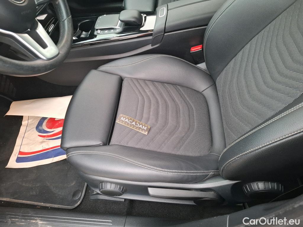  Mercedes  A-Klasse MERCEDES-BENZ Classe A Compact / 2018 / 5P / Berline A 250 e Business Line 8G-DCT #19