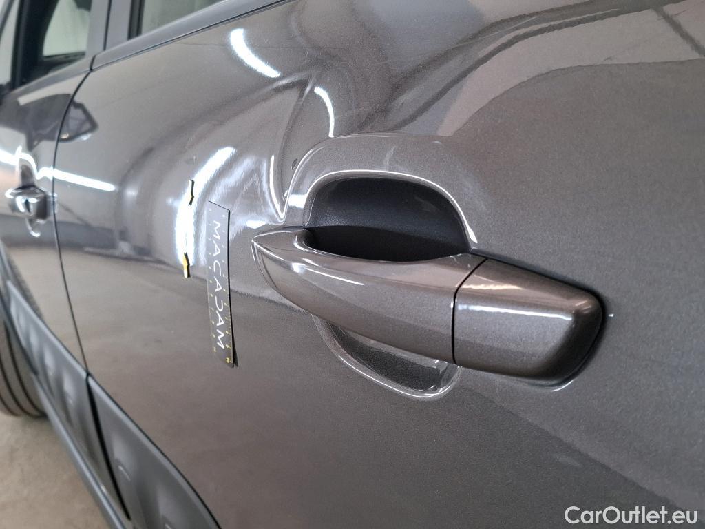  Citroen  C3  Shine Business 1.2 PureTech 110CV BVM6 E6d #18