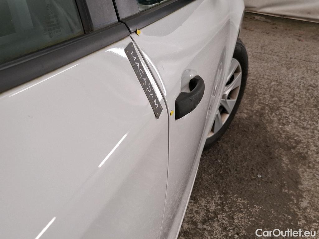  Peugeot  208  Affaire Premium 1.6 HDi 75CV BVM5 E6 #13