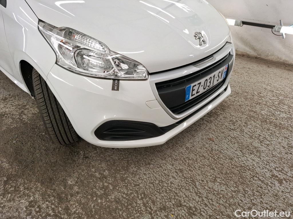  Peugeot  208  Affaire Premium 1.6 HDi 75CV BVM5 E6 #9
