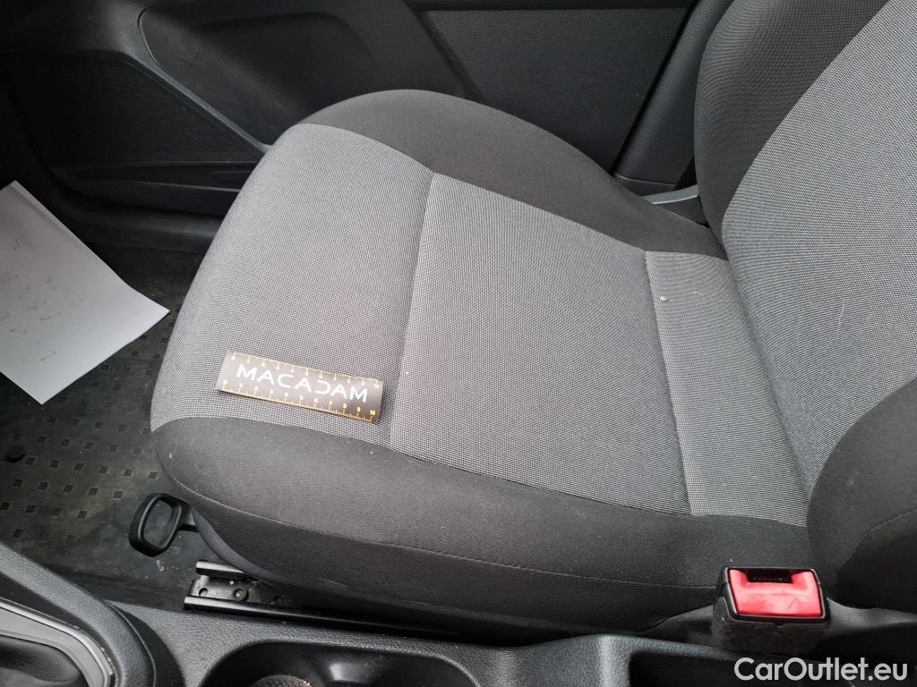  Volkswagen  Caddy VOLKSWAGEN  Van VU 4p Fourgonnette 2.0 TDI 102 DSG6 Business Line #26
