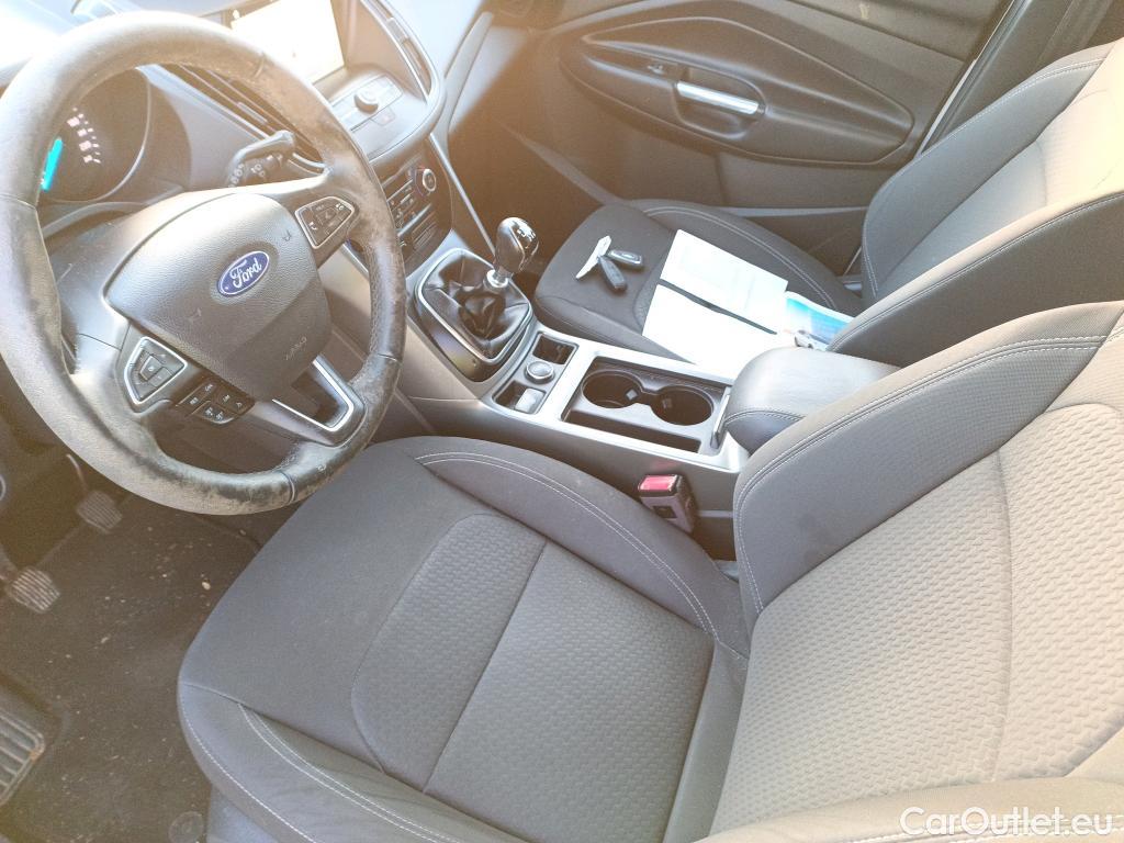  Ford  Kuga  Trend+ 1.5 EcoBoost 120CV MT6 E6dT #19