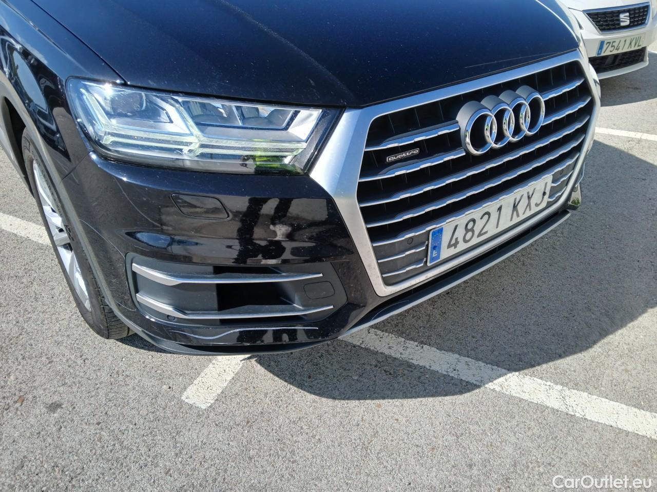  Audi  Q7 AUDI  / 2015 / 5P / todoterreno Design 45 TDI 170kW (232CV) quat.-ul. t. #1