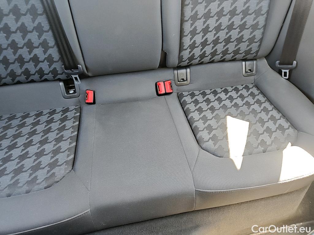  Audi  A3  Sportback Attraction 2.0 TDI 150CV AT6 E6 #9