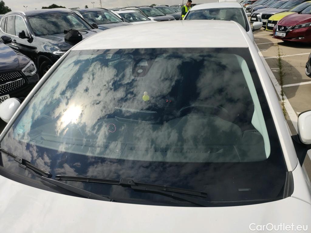  Peugeot  208  Active Pack 1.5 HDi 100CV MT6 E6d #14