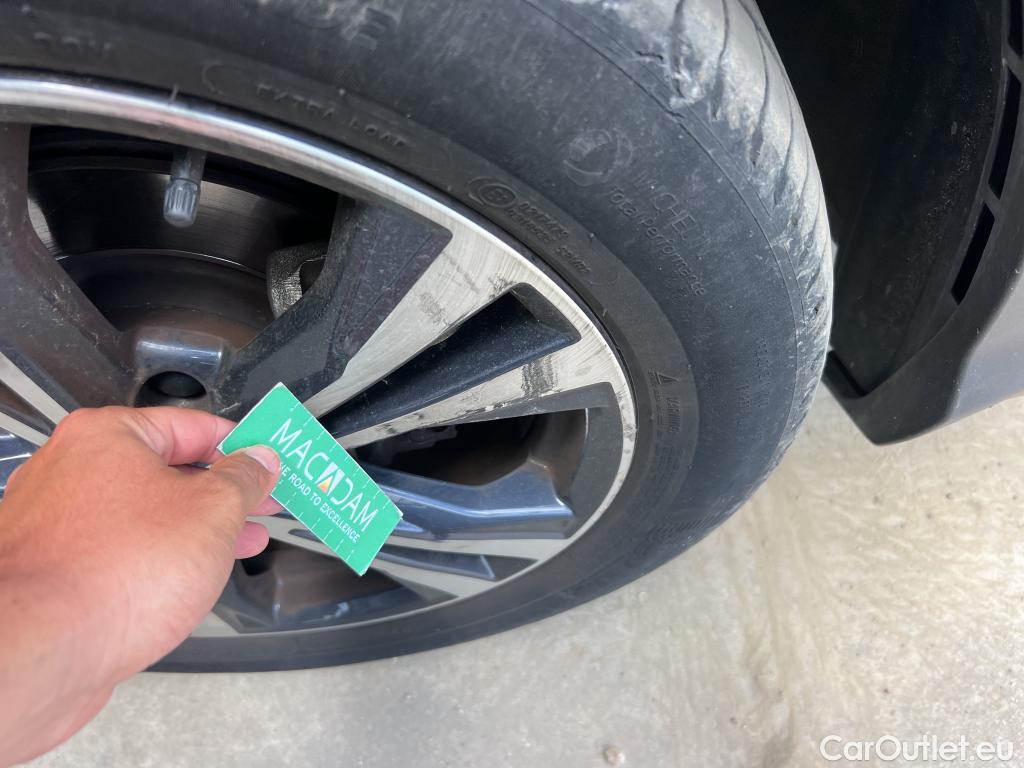  Nissan  Qashqai NISSAN  / 2017 / 5P / todoterreno DIG-T 116 kW (160 CV) E6D DCT N-CONNECTA #8