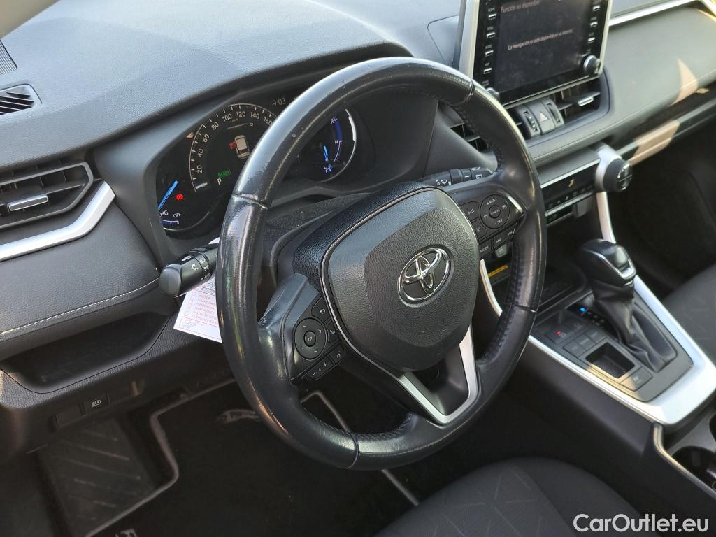 Toyota  RAV4 TOYOTA  / 2018 / 5P / todoterreno 2.5l Advance #47