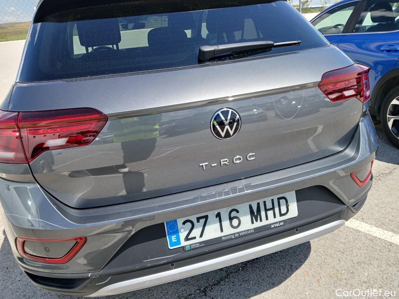  Volkswagen  T-ROC  Life 2.0 TDI 150CV AT7 E6d #33