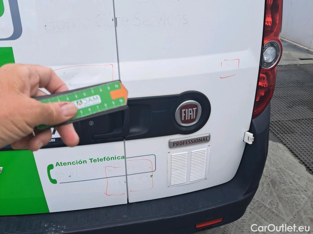  Fiat  Doblo FIAT Doblò Cargo/2015/4P/furgón derivado de turismo Cargo SX 1.6 Mjet 66kW (90CV) (AC) #14