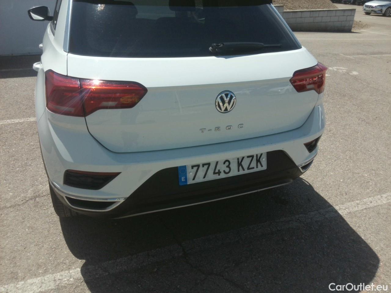  Volkswagen  T-ROC VOLKSWAGEN  / 2017 / 5P / todoterreno Advance 1.0 TSI 85kW (115CV) #13