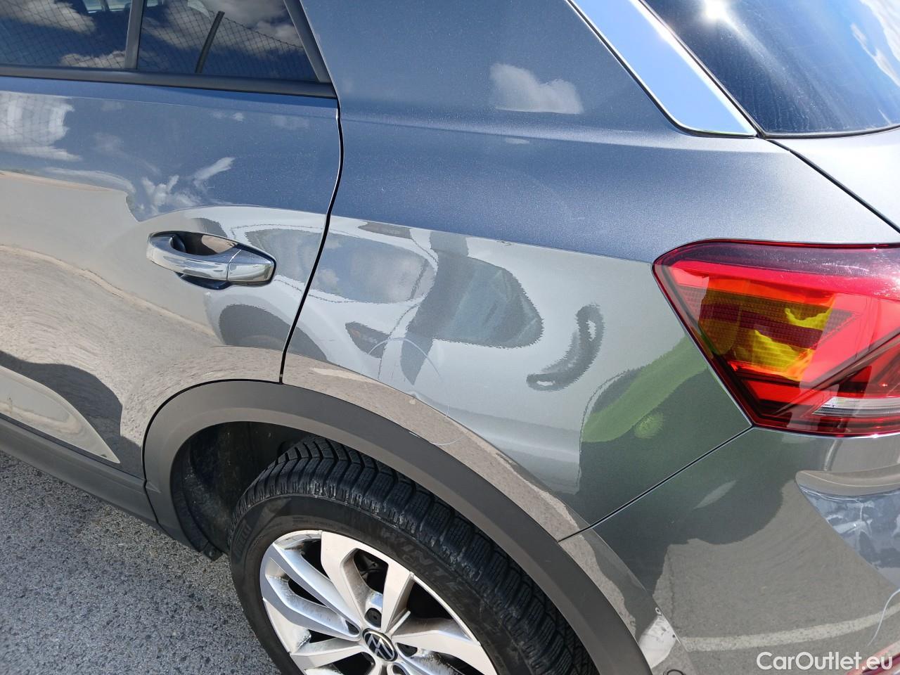  Volkswagen  T-ROC  Life 2.0 TDI 150CV AT7 E6d #24