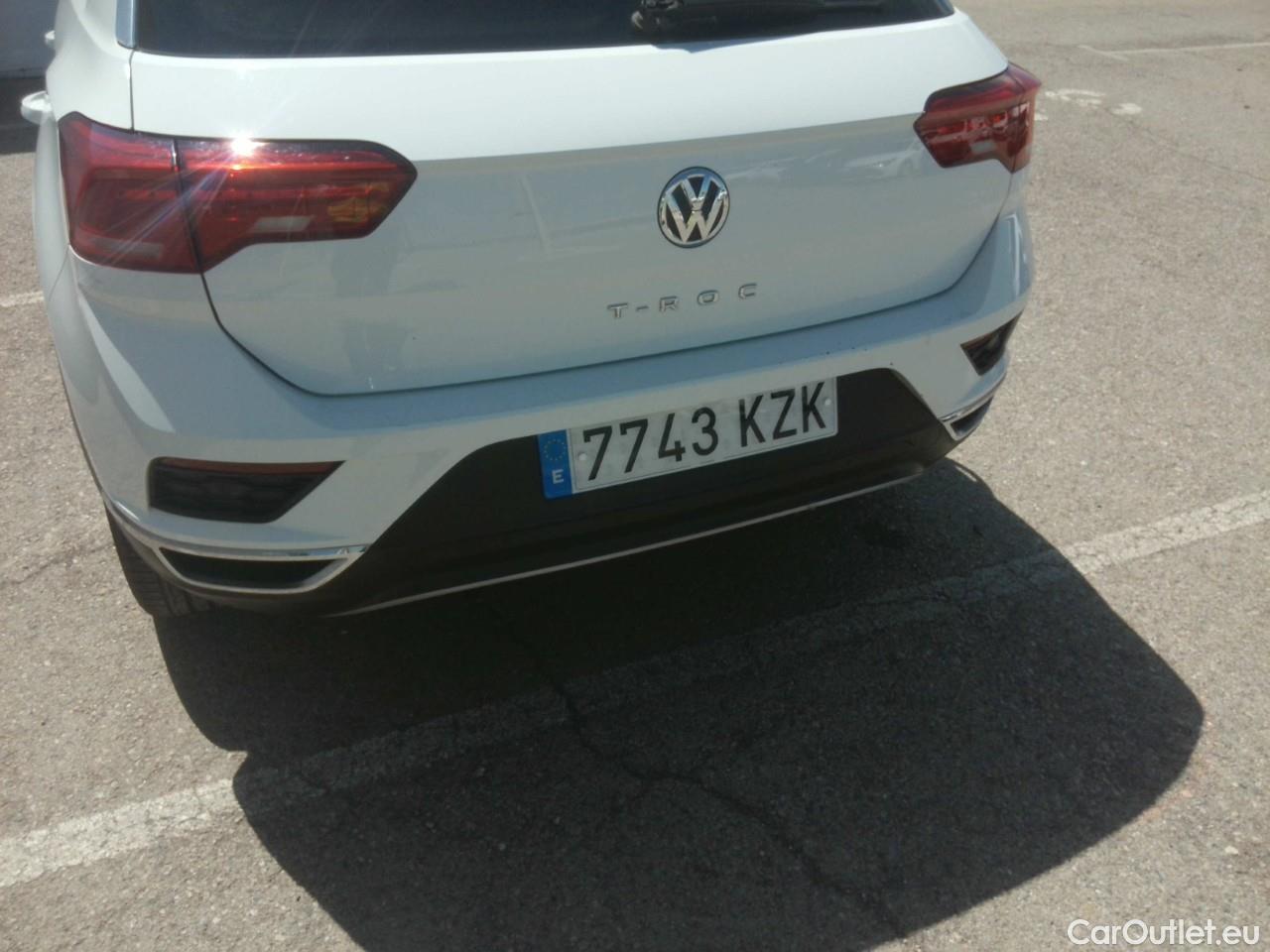  Volkswagen  T-ROC VOLKSWAGEN  / 2017 / 5P / todoterreno Advance 1.0 TSI 85kW (115CV) #14