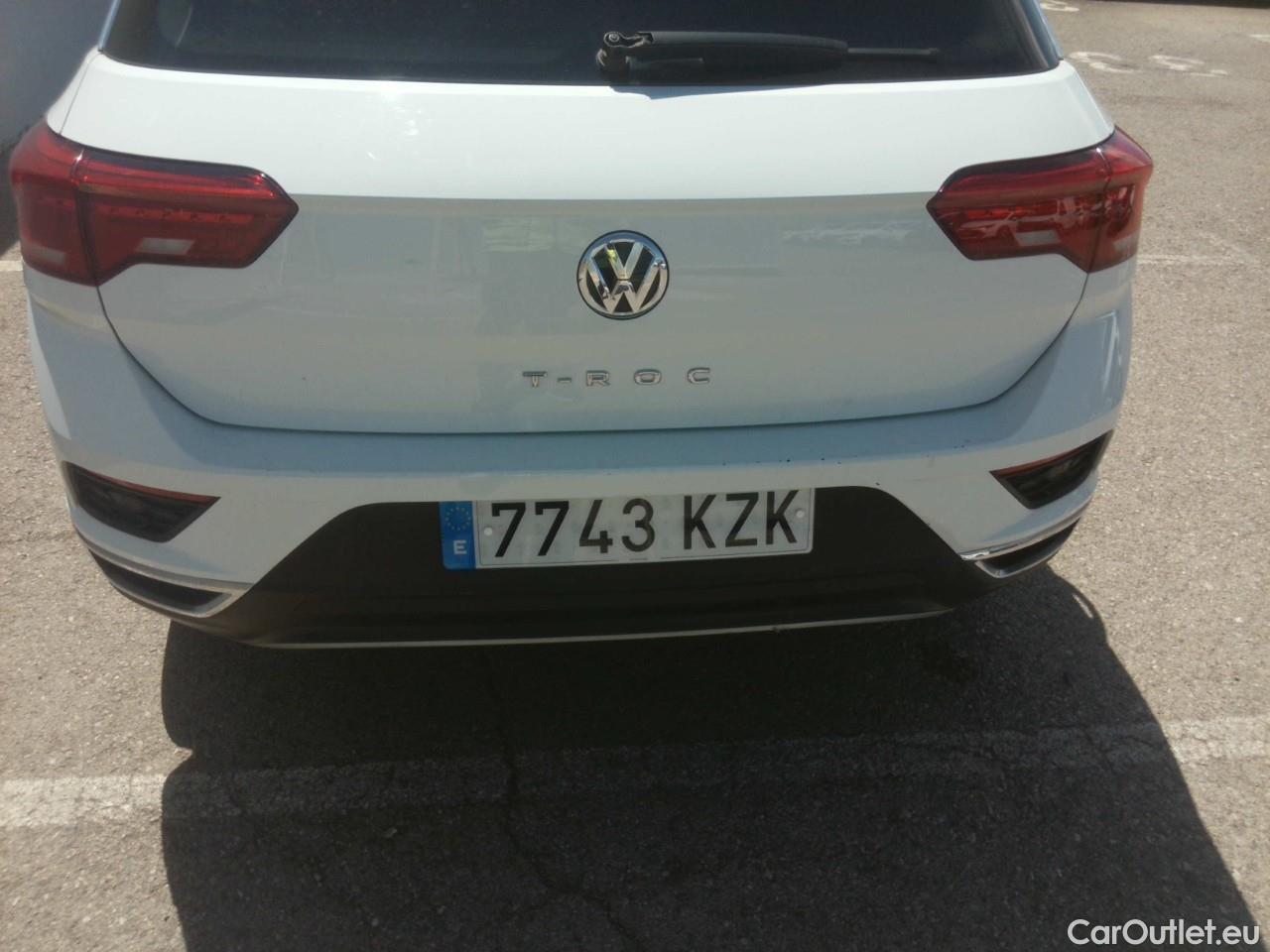  Volkswagen  T-ROC VOLKSWAGEN  / 2017 / 5P / todoterreno Advance 1.0 TSI 85kW (115CV) #17