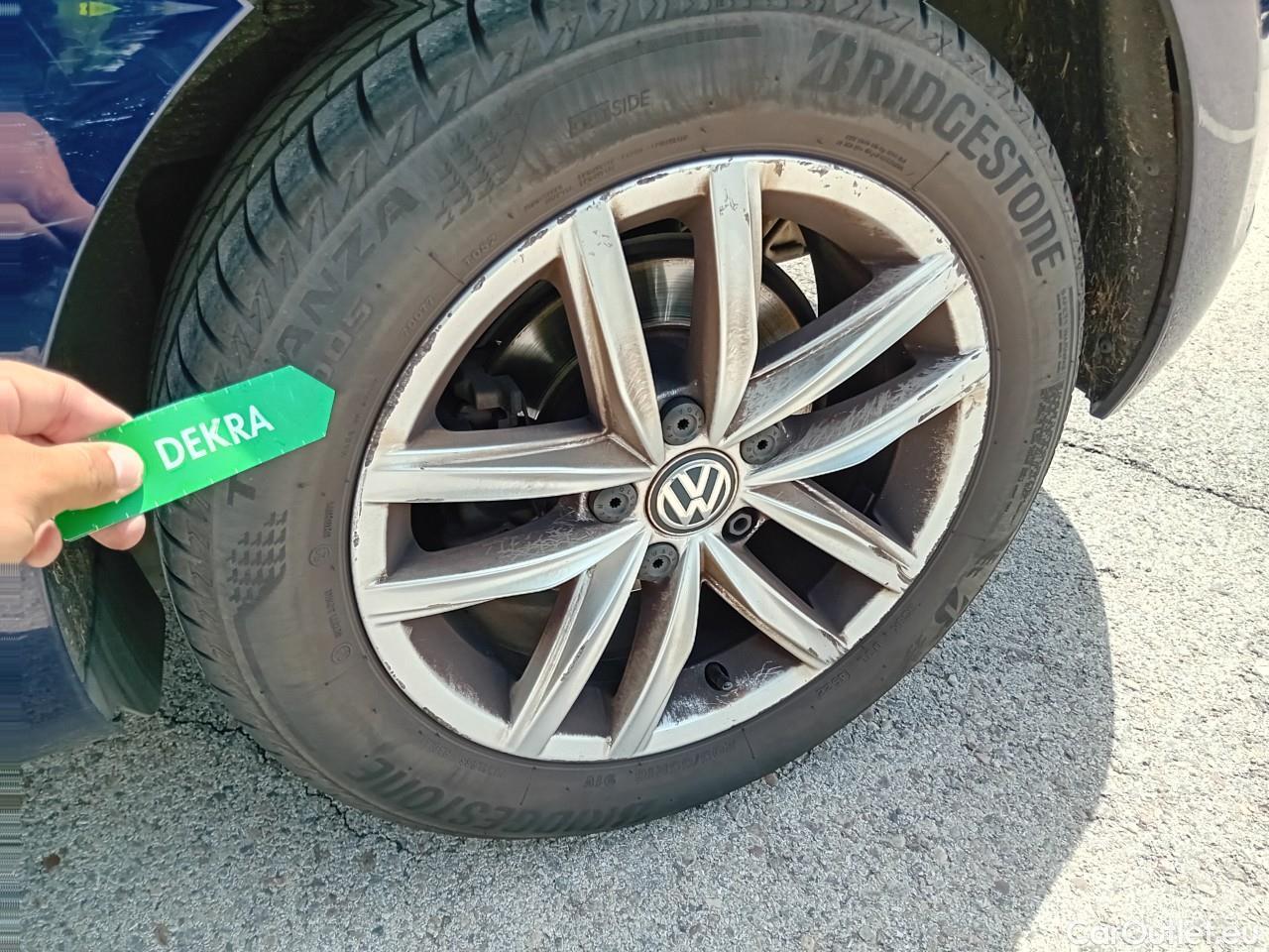  Volkswagen  Golf  VII Berlina Advance 1.5 TSI 150CV AT7 E6dT #27