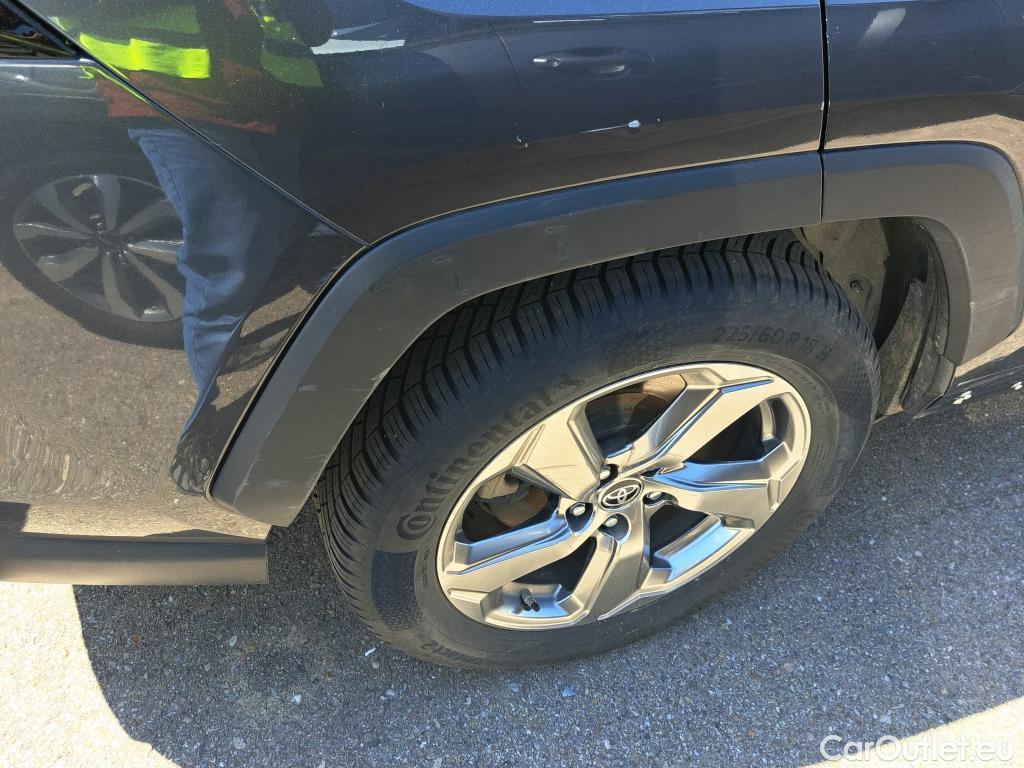  Toyota  RAV4 TOYOTA  / 2018 / 5P / todoterreno 2.5l 220H Advance #65