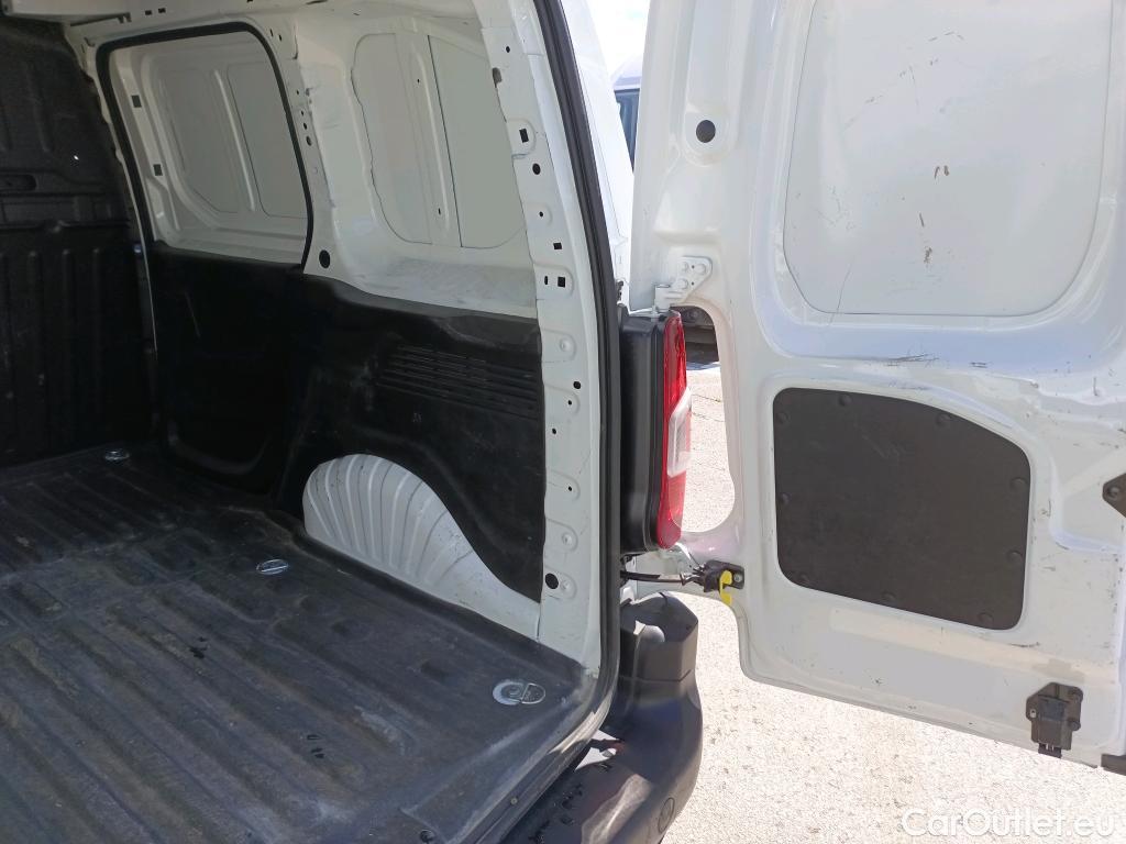  Citroen  Berlingo  Furgón Control M 1.5 100CV MT5 #11