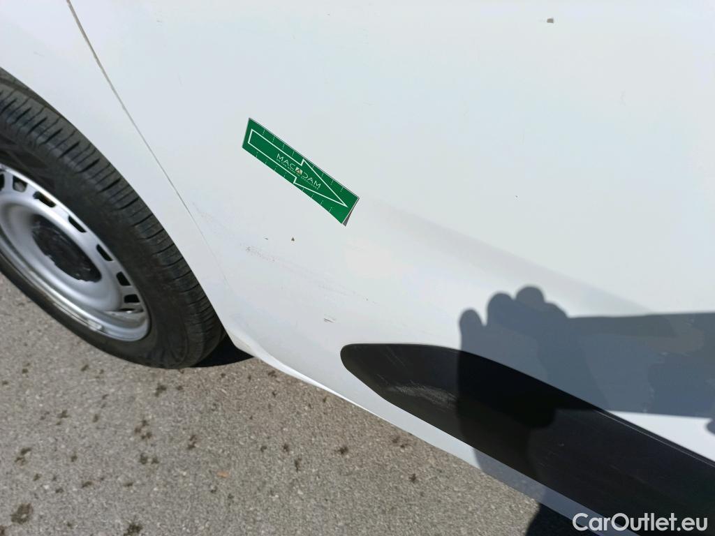  Citroen  Berlingo  Furgón Control M 1.5 100CV MT5 #13