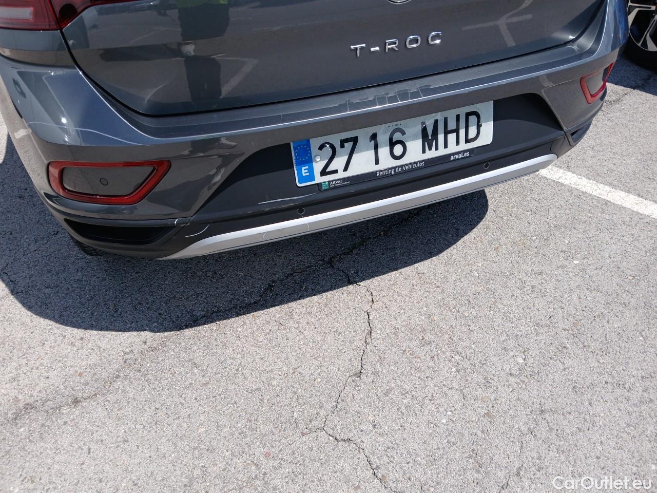  Volkswagen  T-ROC  Life 2.0 TDI 150CV AT7 E6d #29