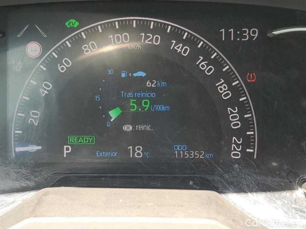  Toyota  RAV4 TOYOTA  / 2018 / 5P / todoterreno 2.5l 220H Advance #71