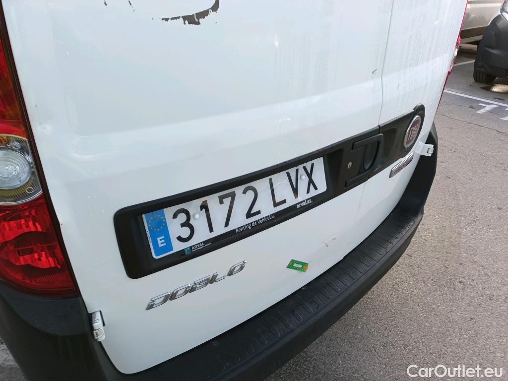  Fiat  Doblo FIAT Doblò Cargo/2015/4P/furgón derivado de turismo Cargo SX 1.6 Mjet 66kW (90CV) (AC) #7