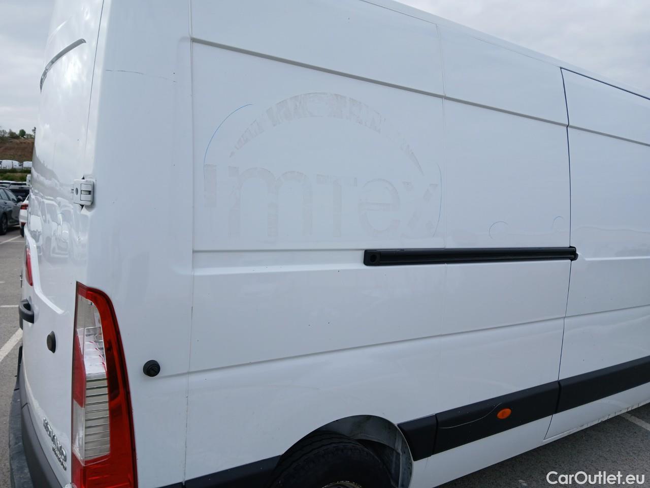  Opel  Movano OPEL  / 2019 / 4P / furgón 2.3 CDTI 99kW (135CV) L3 H2 F 3.5t #59