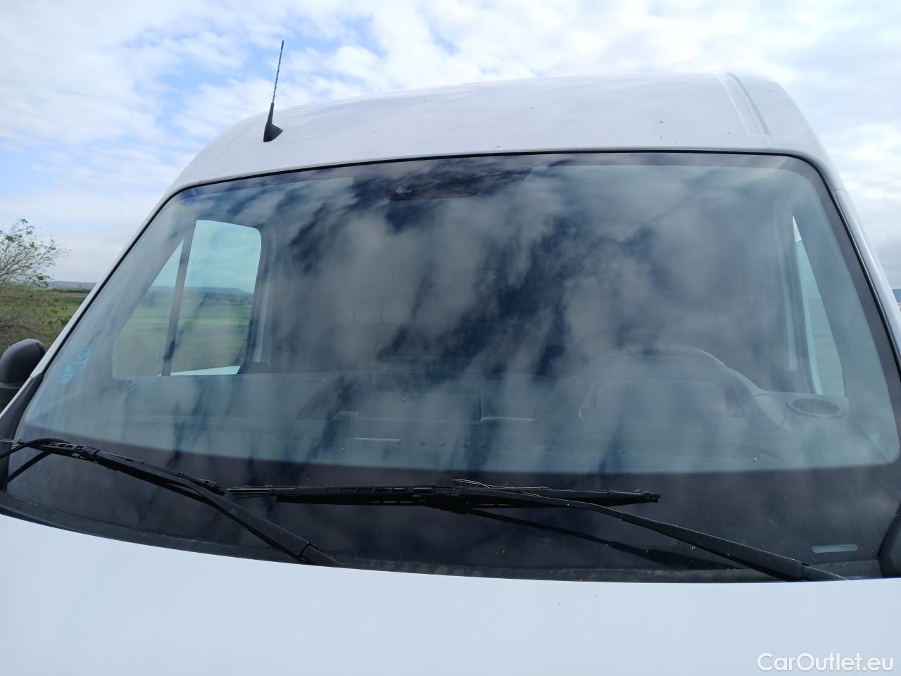  Opel  Movano OPEL  / 2019 / 4P / furgón 2.3 CDTI 99kW (135CV) L3 H2 F 3.5t #39