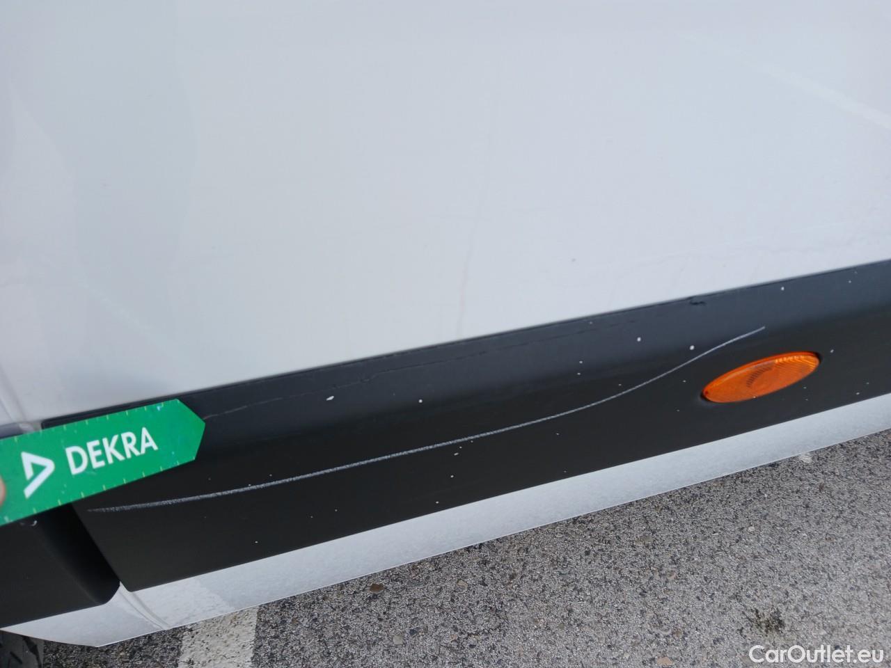  Opel  Movano OPEL  / 2019 / 4P / furgón 2.3 CDTI 99kW (135CV) L3 H2 F 3.5t #60
