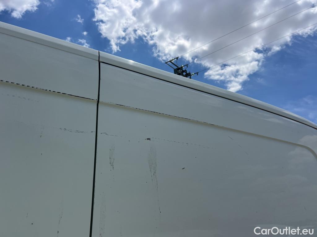  Ford  Transit FORD  VU 4p 6G furgón 350 125cv L3H2 Van Ambiente Delante #32